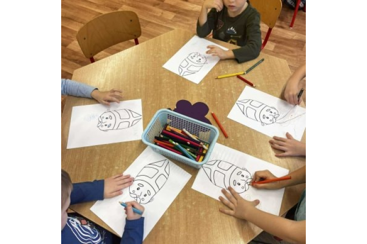 Fialky - Čertovské dopoledne v ZŠ