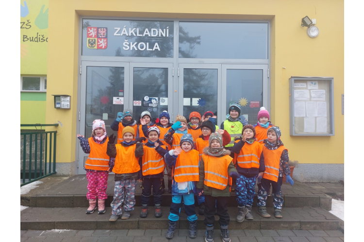 Návštěva 1. třídy v ZŠ